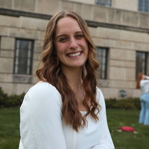 Meet your Posher, Hannah